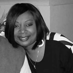 Meet your Posher, Latesha